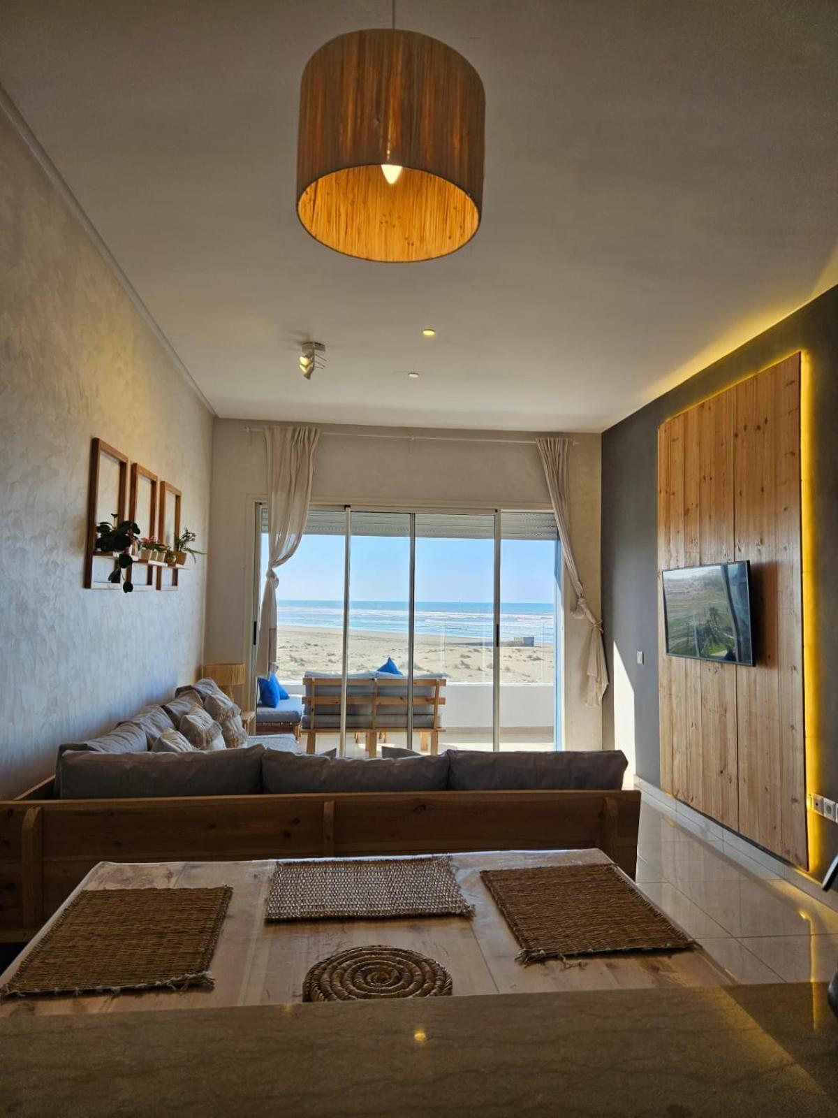 Sidi Rahal Blue View, Beachfront Wide Seaview With Pool Екстер'єр фото